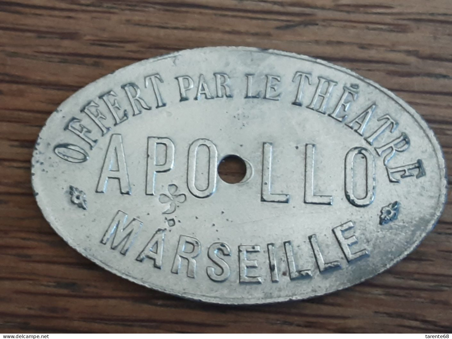Jeton Théâtre Apollo De 10 C Bon Pour Un Parcours De Tramway De Marseille 1914 - Origine Inconnue