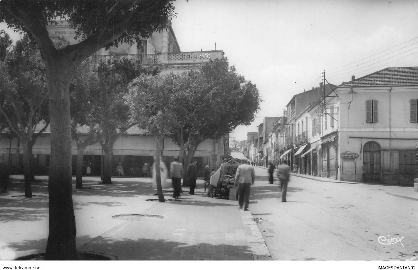 ALGERIE #DC51069 CONSTANTINE PLACE SAINT AUGUSTIN ET RUE SAINT LOUIS - Konstantinopel