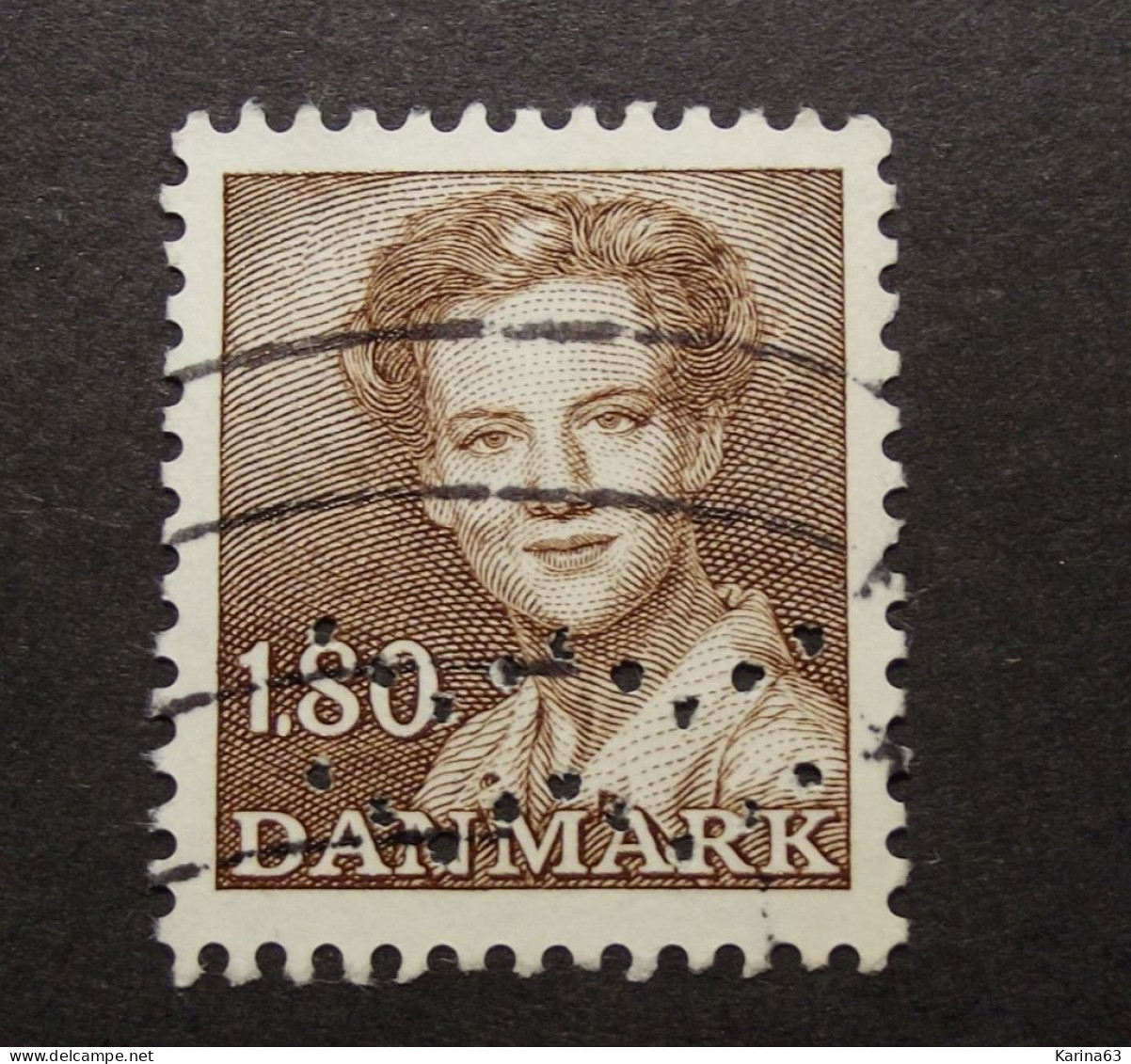 Denmark  - Danemark - 1975 - ( Queen Margrethe ) Perfin - Lochung -  Waves - Kobenhavns Kommune - Cancelled - Usado