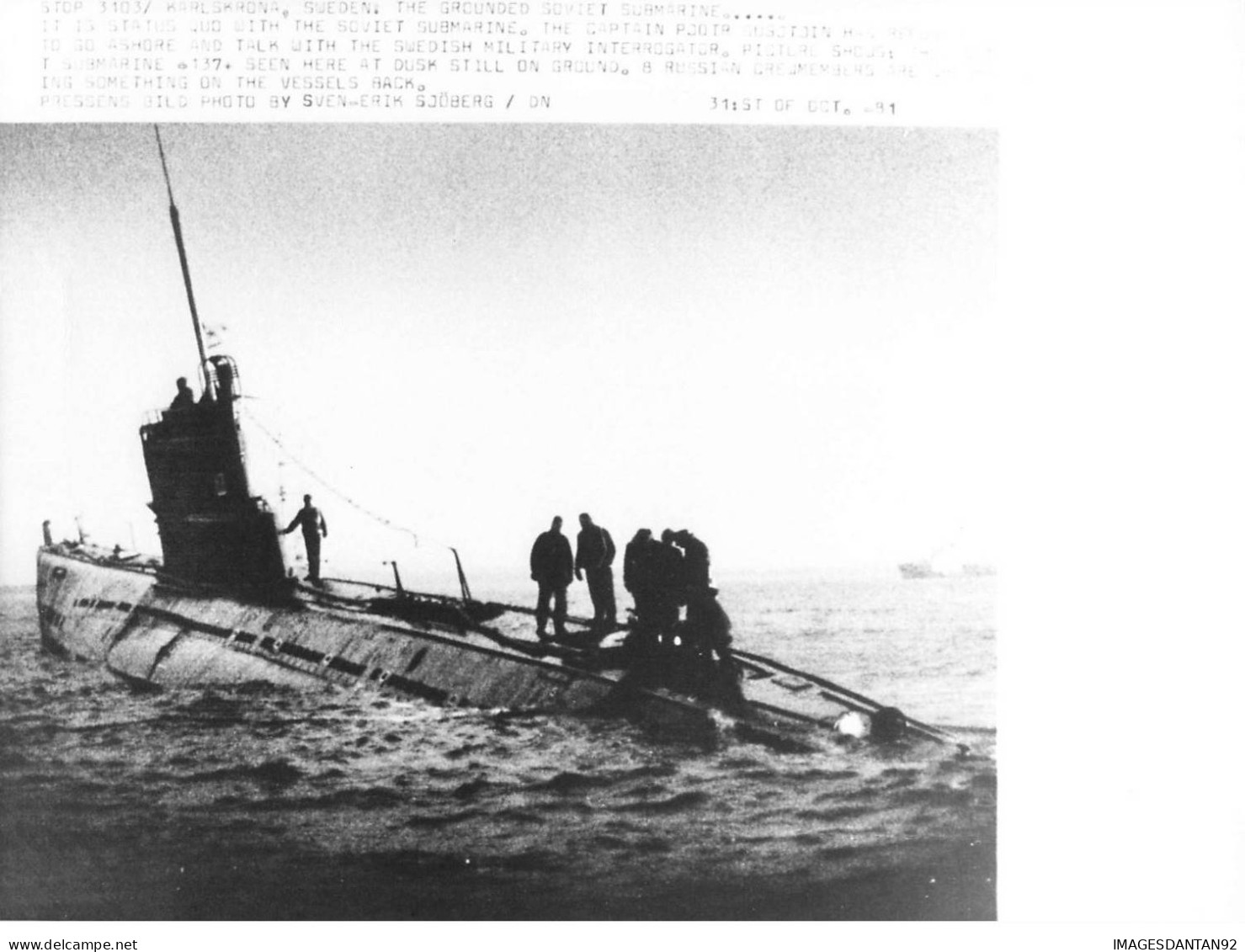BATEAUX #PPMK1409 PHOTO KARLSKRONA SUEDE SOUS MARINS SOVIETIQUE QUI COULE - Schiffe