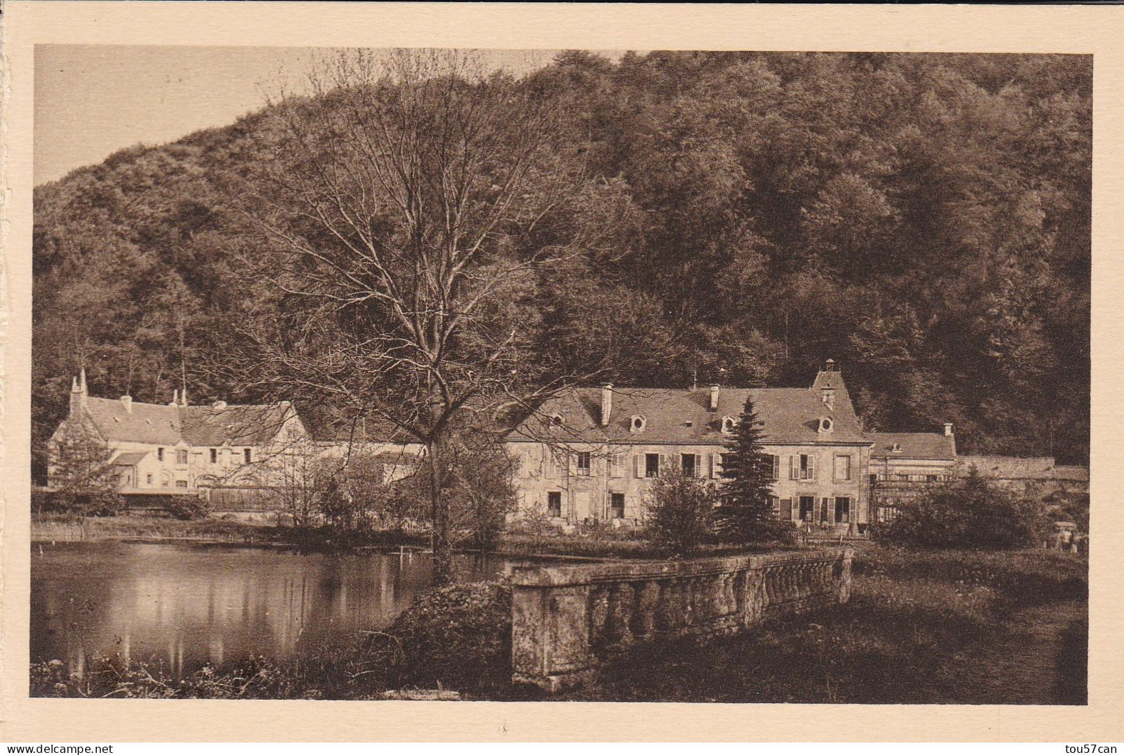 HERSERANGE  -  LONGWY   -   MEURTHE & MOSELLE  -   (54)   -  CPA   -  LE  CHÂTEAU. - Longwy