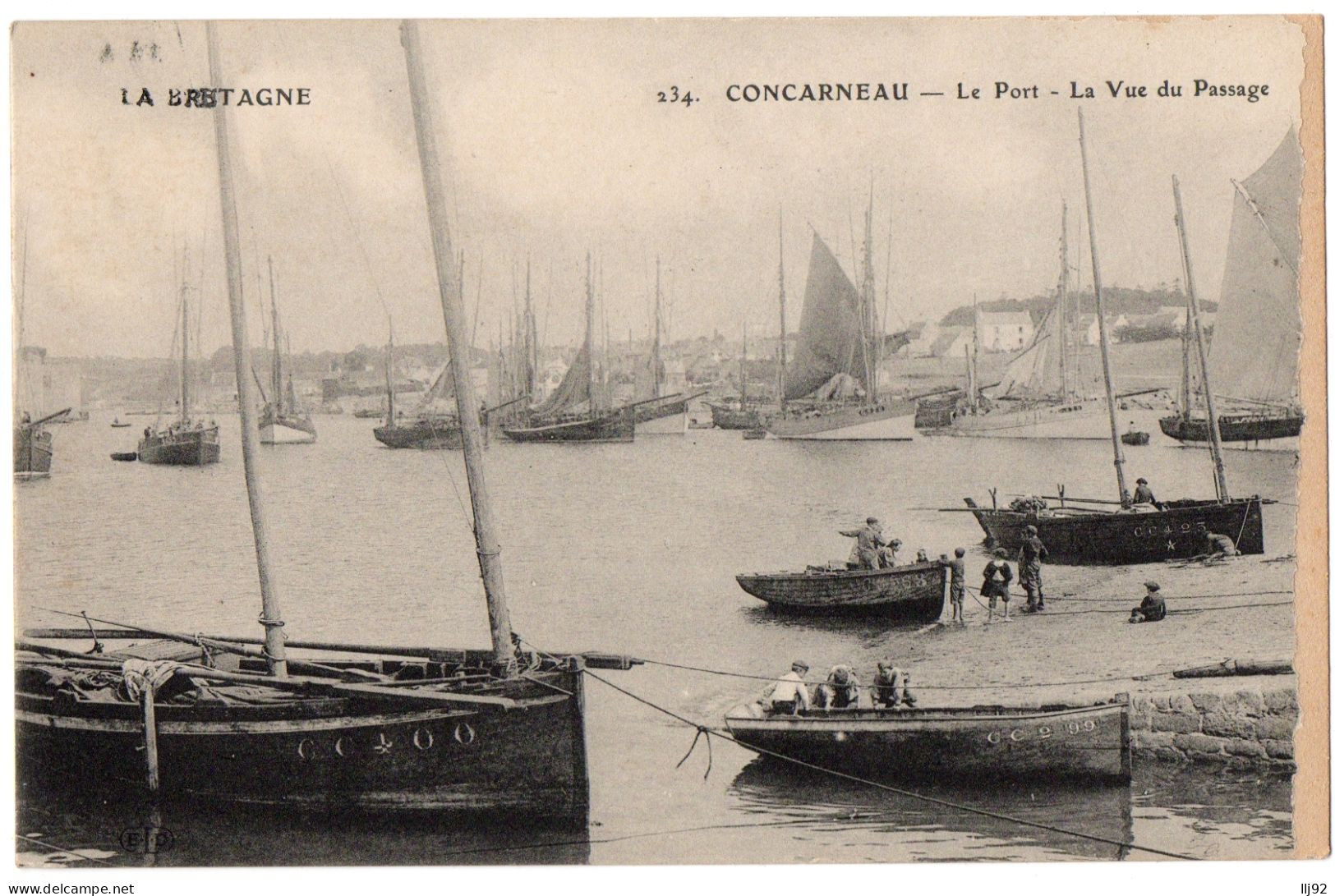 CPA 29 - CONCARNEAU (Finistère) - 234. Le Port. La Vue Du Passage - Concarneau