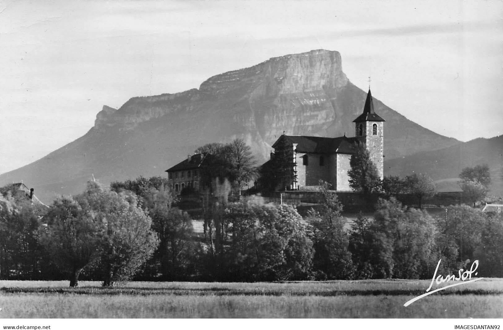 73 CHAMBERY AD#MK964 ENVIRONS DE CHAMBERY ET DE CHALLES L EGLISE DE LA RAVOIRE ET LE GRANIER - Chambery