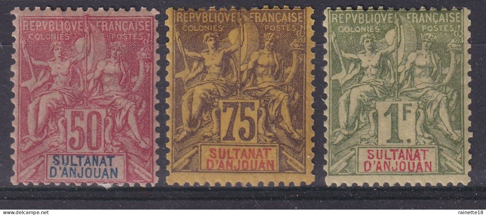 Sultanat D'Anjouan      11/13 * - Unused Stamps