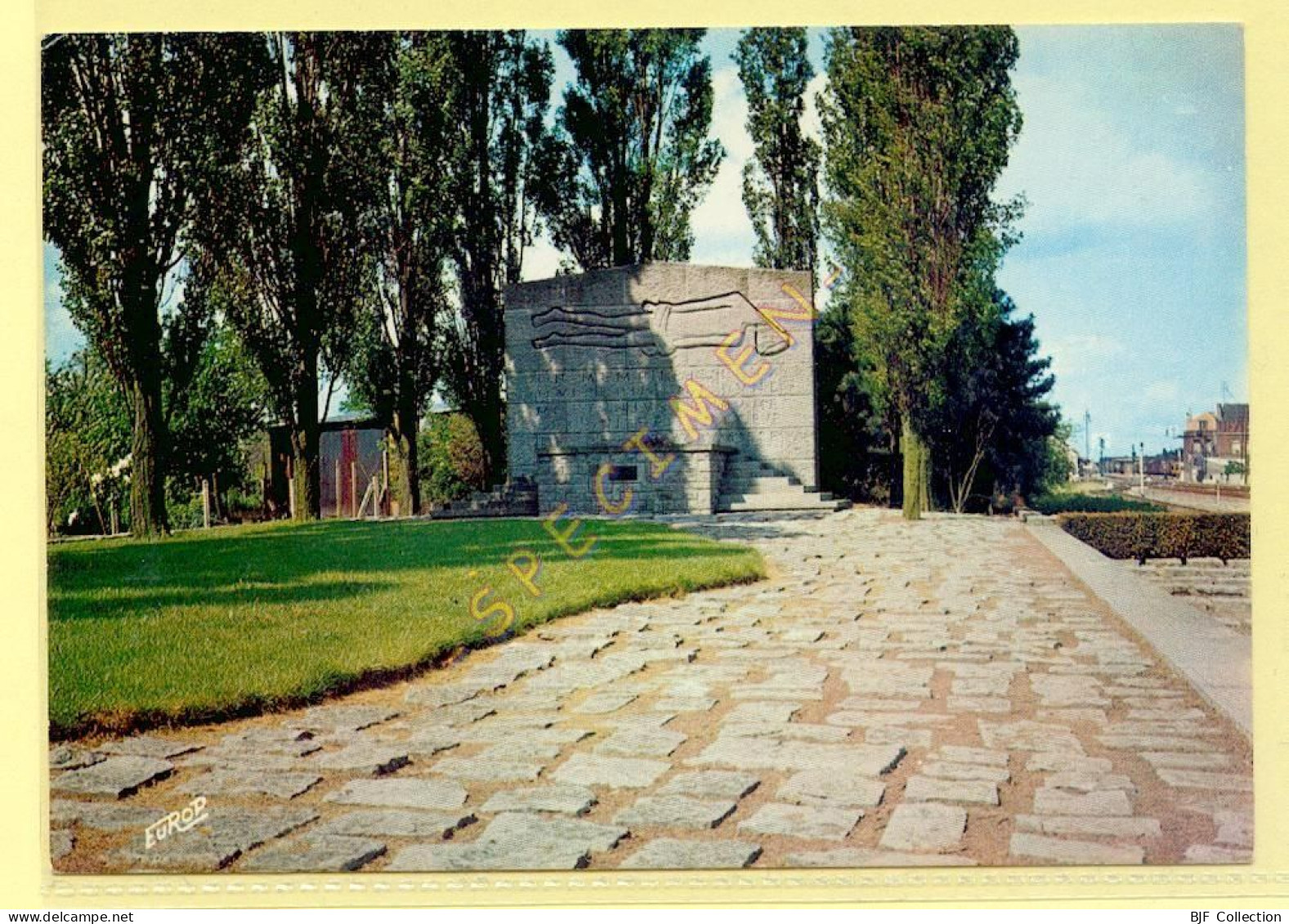 59. VILLENEUVE D'ASCQ – Tertre Des Massacrés - Villeneuve D'Ascq