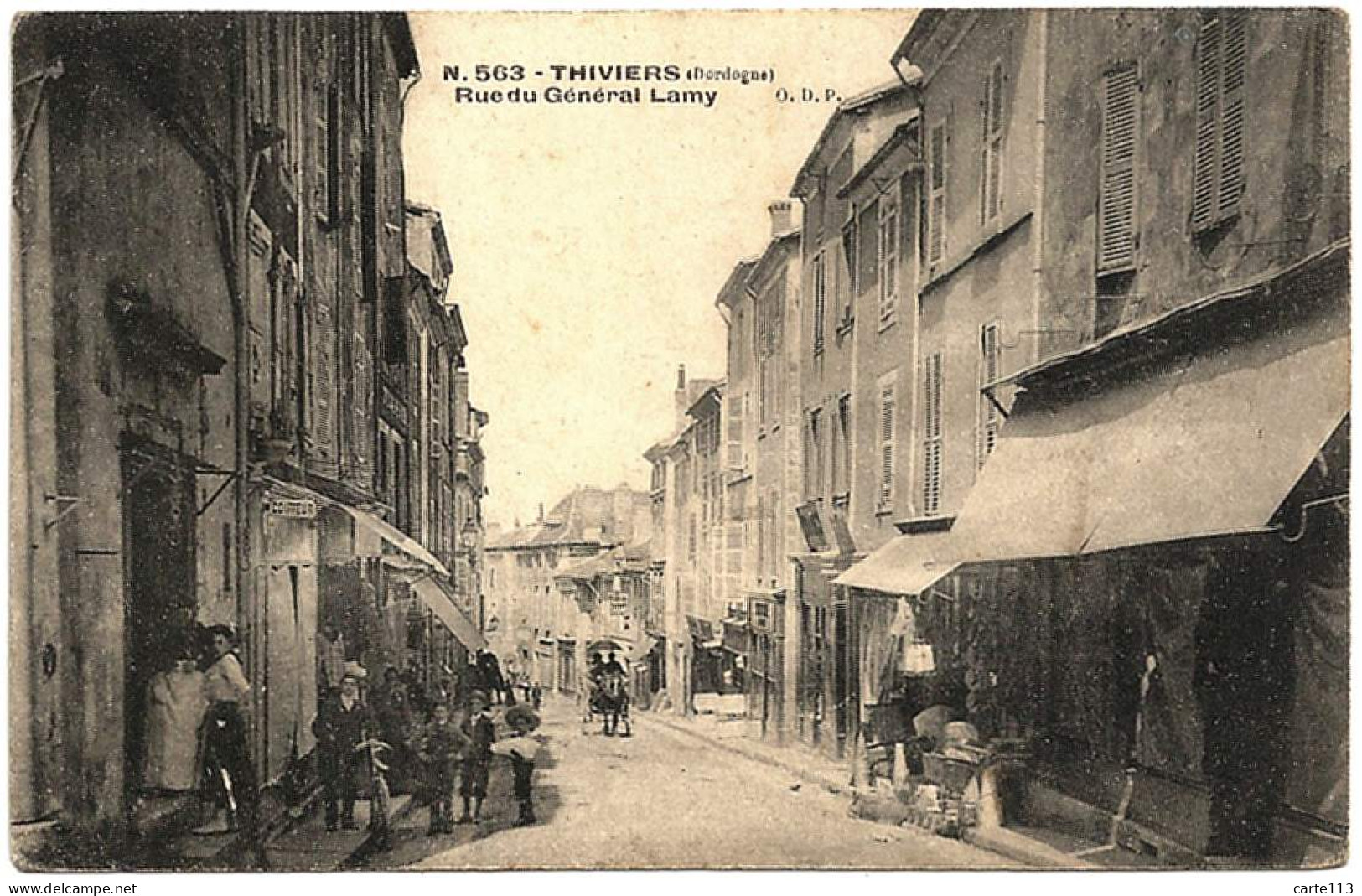 24 - B26019CPA - THIVIERS - Rue Du General LAMY - Bon état - DORDOGNE - Thiviers