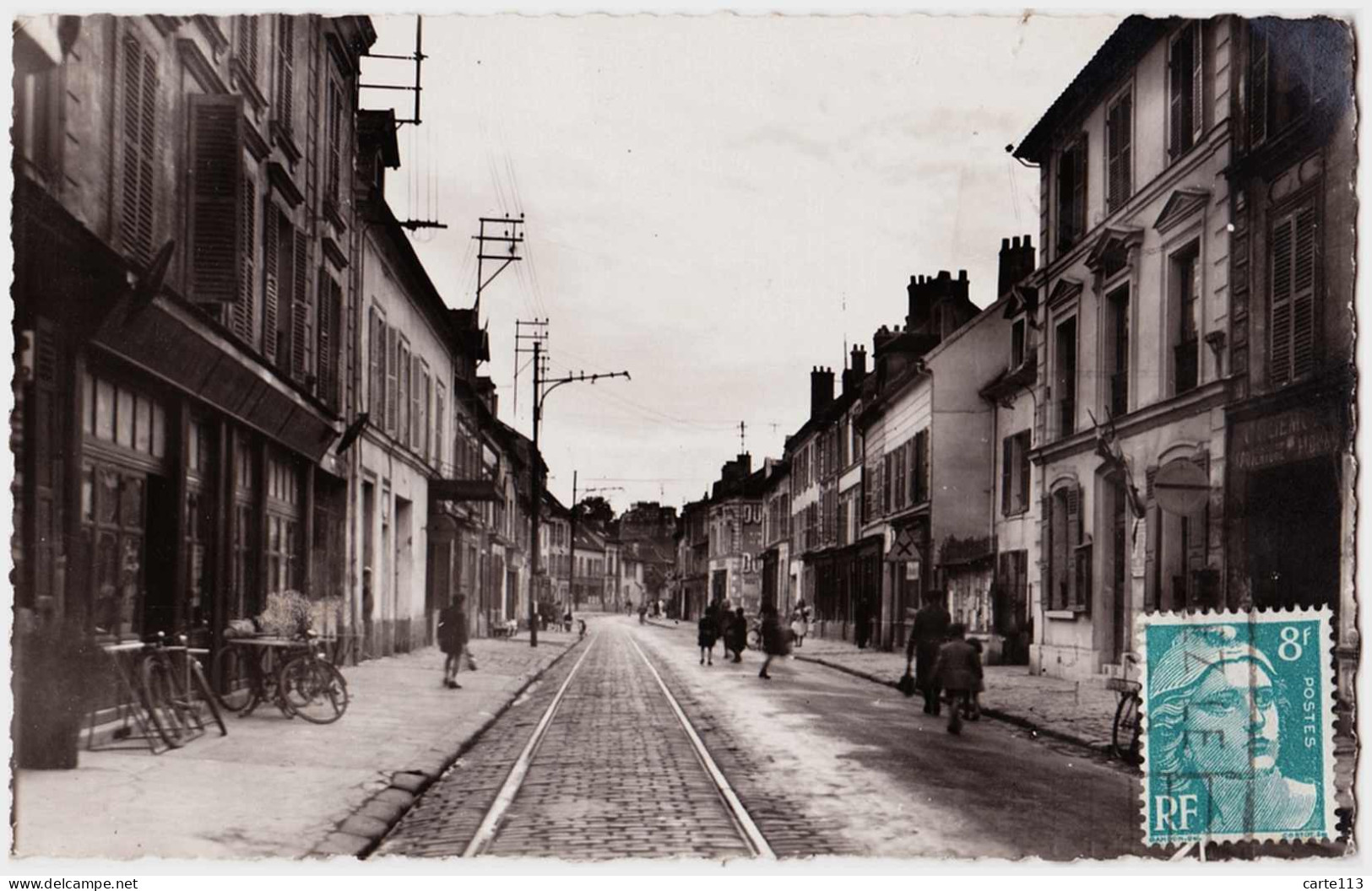 93 - B22882CPSM - MONTFERMEIL - Rue Henri Barbusse. Tabac - Très Bon état - SEINE-SAINT-DENIS - Montfermeil