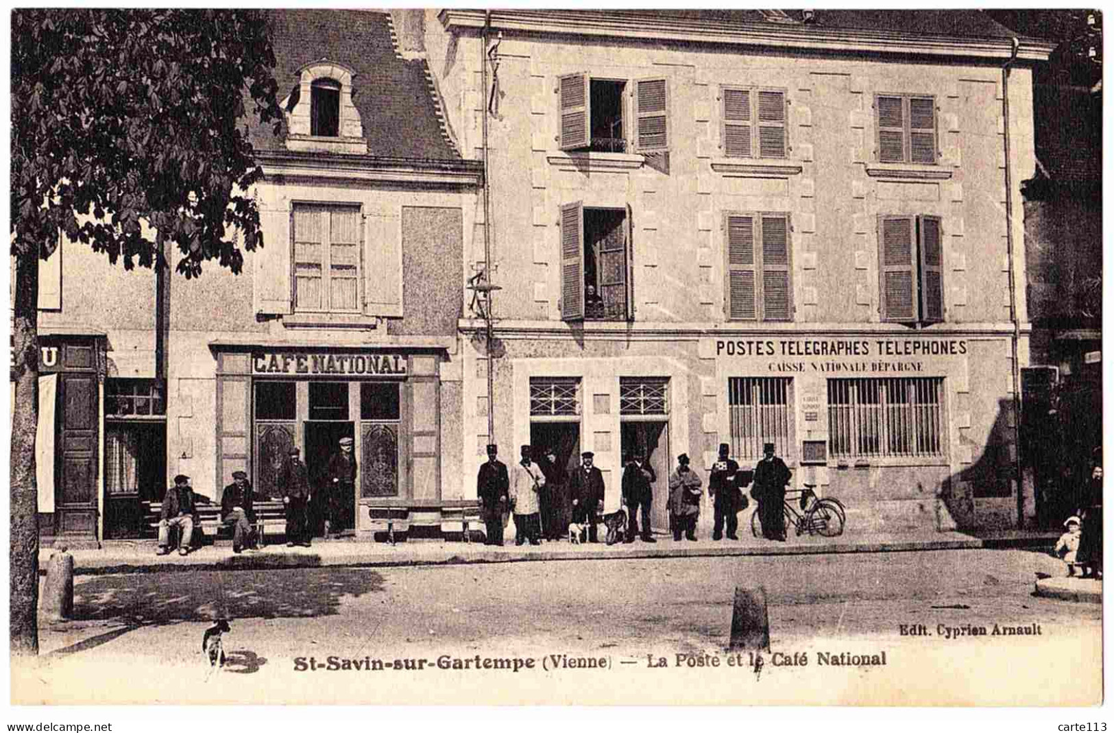 86 - B22513CPA - SAINT SAVIN SUR GARTEMPE - La Poste Et Le Café National - Parfait état - VIENNE - Saint Savin