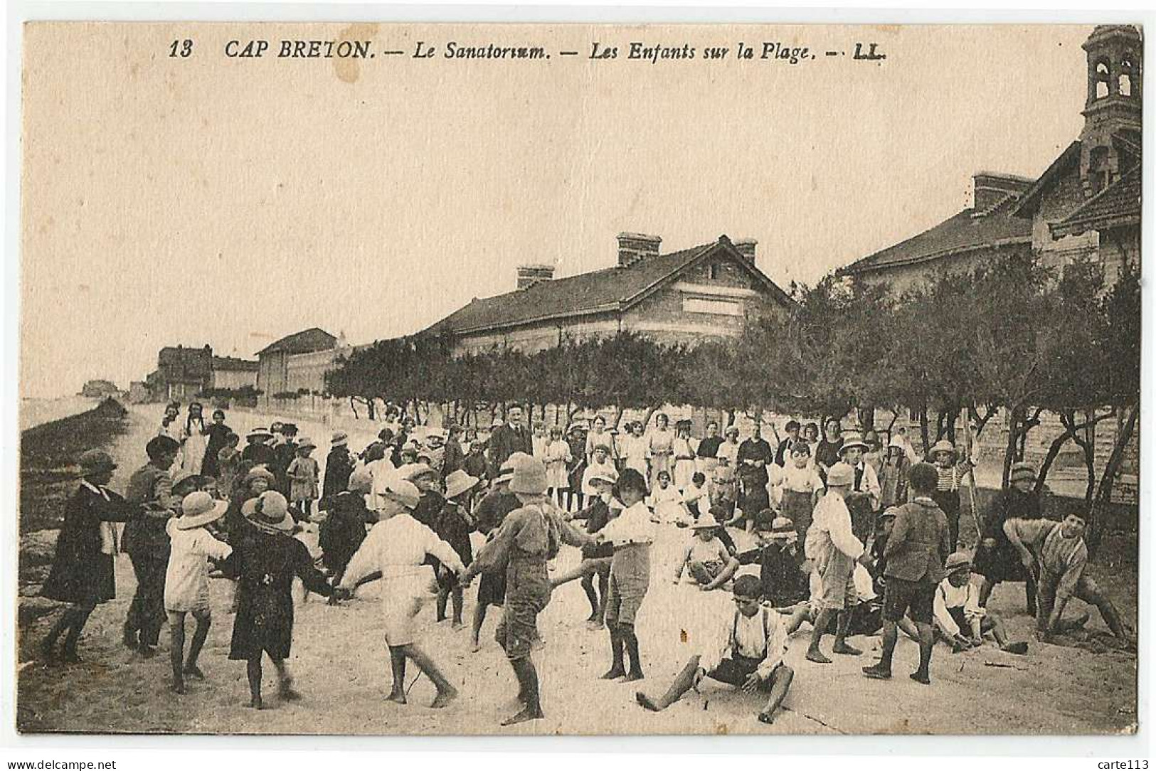 40 - B26590CPA - CAPBRETON - CAP BRETON - Le Sanatorium. Les Enfants Sur La Plage. - Bon état - LANDES - Capbreton