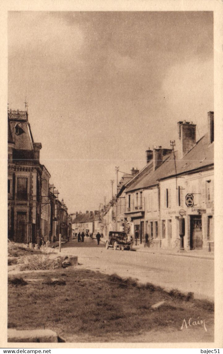 Fère Champenoise - Rue Du Maréchal Foch - Fère-Champenoise