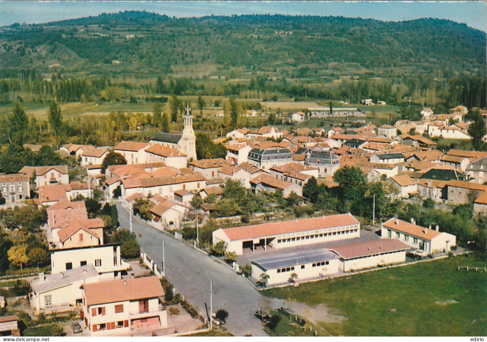 **** 65  *-**   LOURES BAROUSSE  Vue Générale Aérienne -- écrite  - Sonstige & Ohne Zuordnung