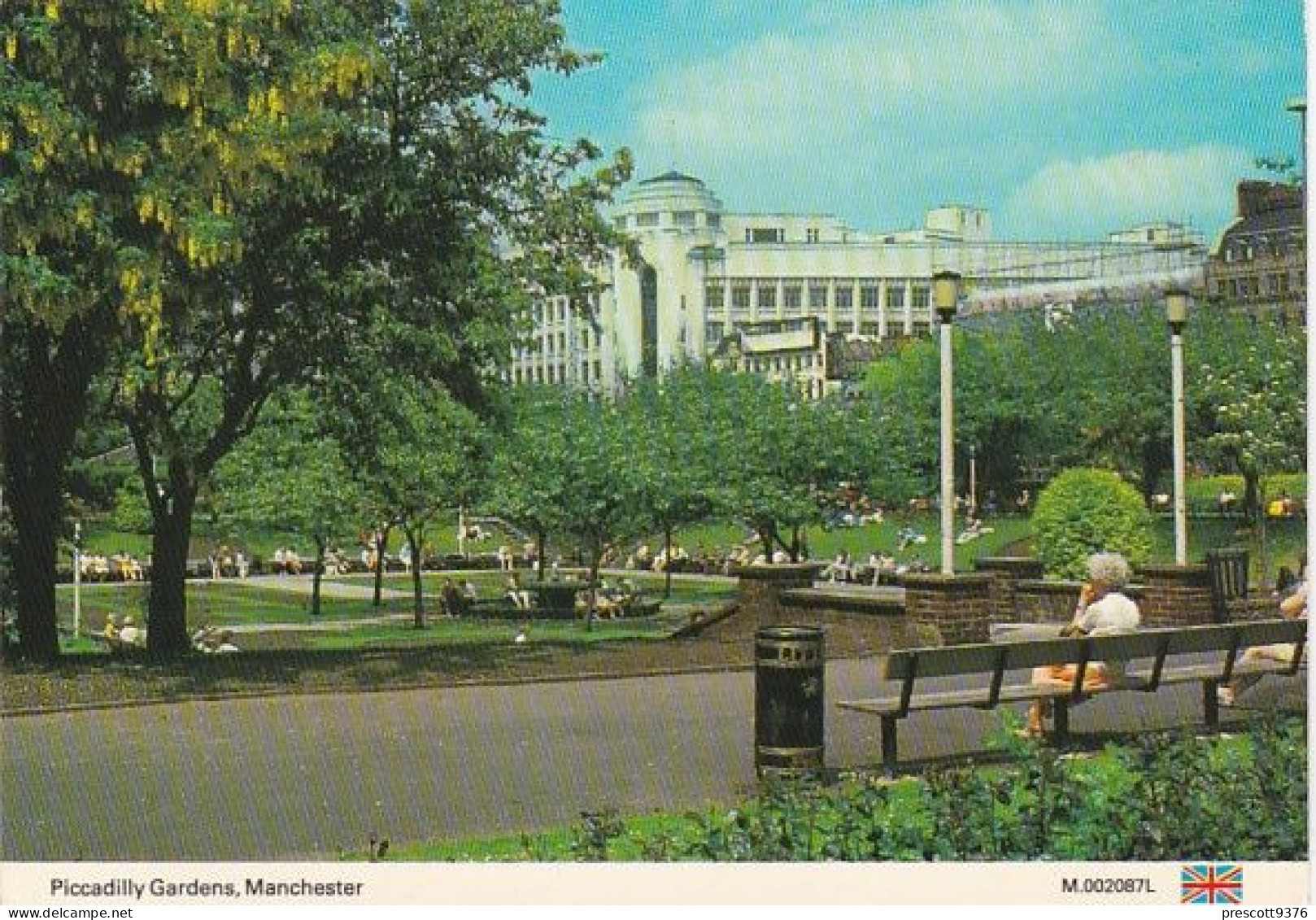 Piccadilly Gardens Manchester - Lancashire - Unused Postcard - Lan3 - Manchester