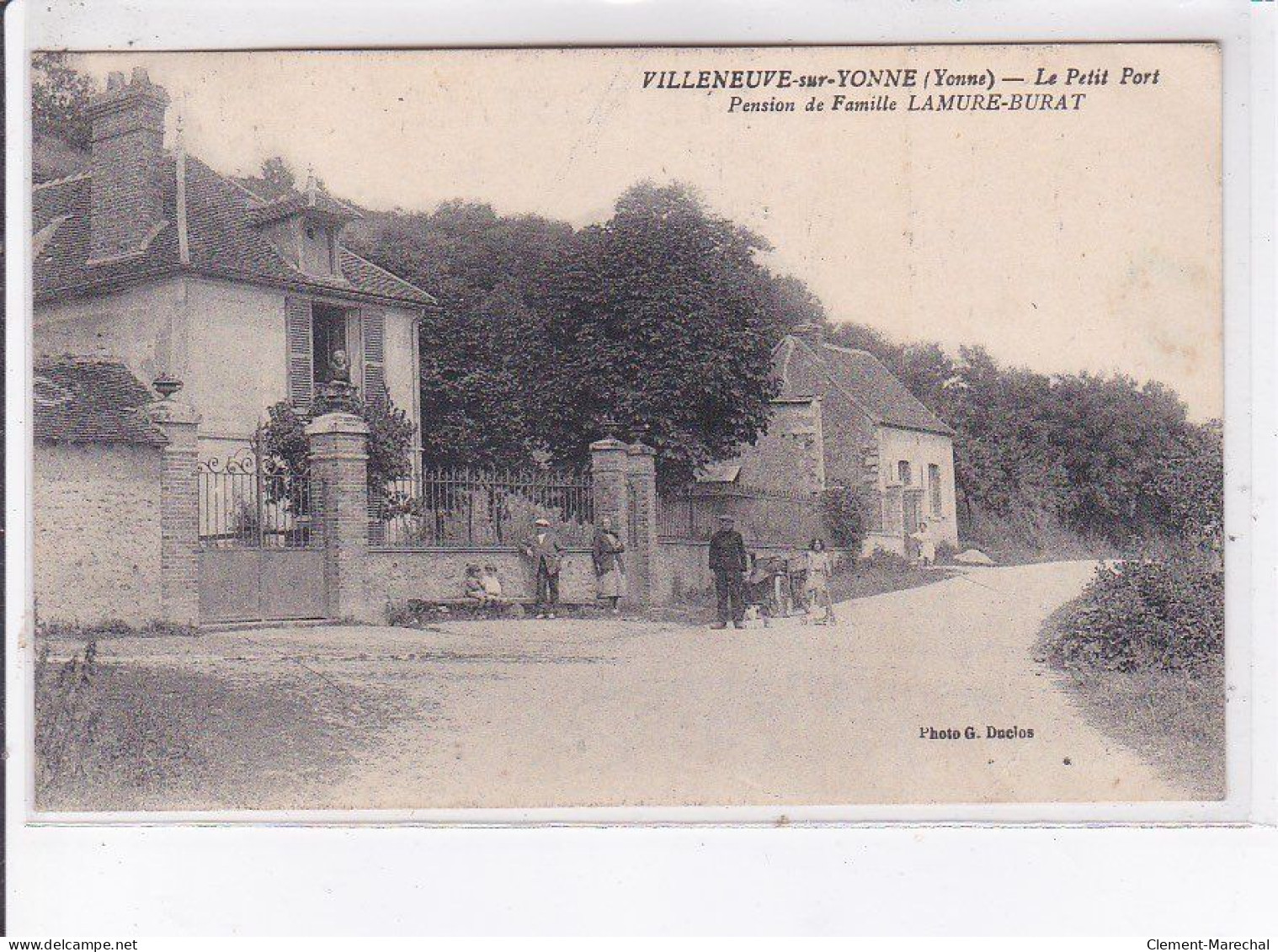 VILLENEUVE-sur-YONNE: Le Petit Port, Pension De Famille Lamure-burat - Très Bon état - Villeneuve-sur-Yonne