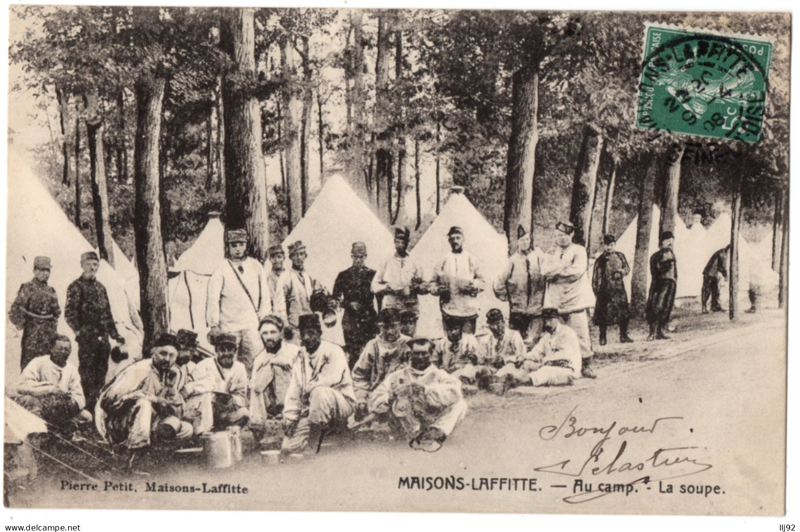 CPA 78 - MAISONS-LAFFITTE (Yvelines) - Au Camp. La Soupe (animée) - Ed. Pierre Petit - Maisons-Laffitte