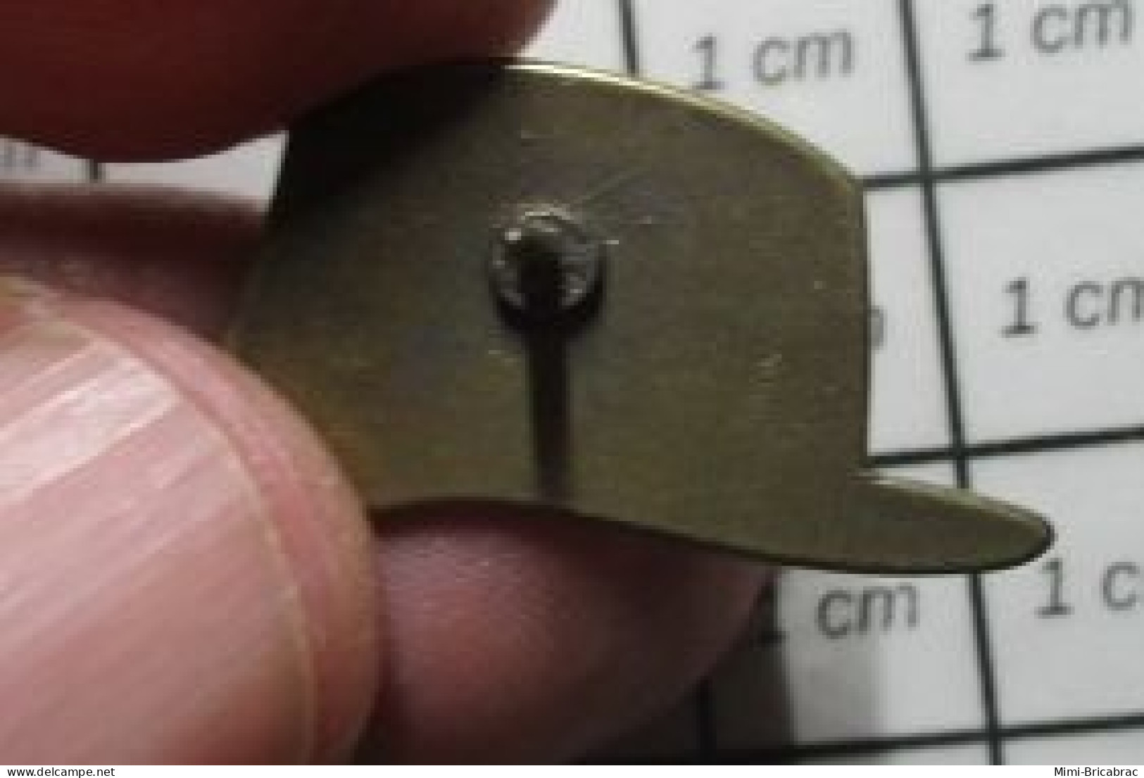 1616B Pin's Pins / Beau Et Rare / MARQUES / CHAPEAU HOMME METAL ACIER DE DIETRICH - Trademarks