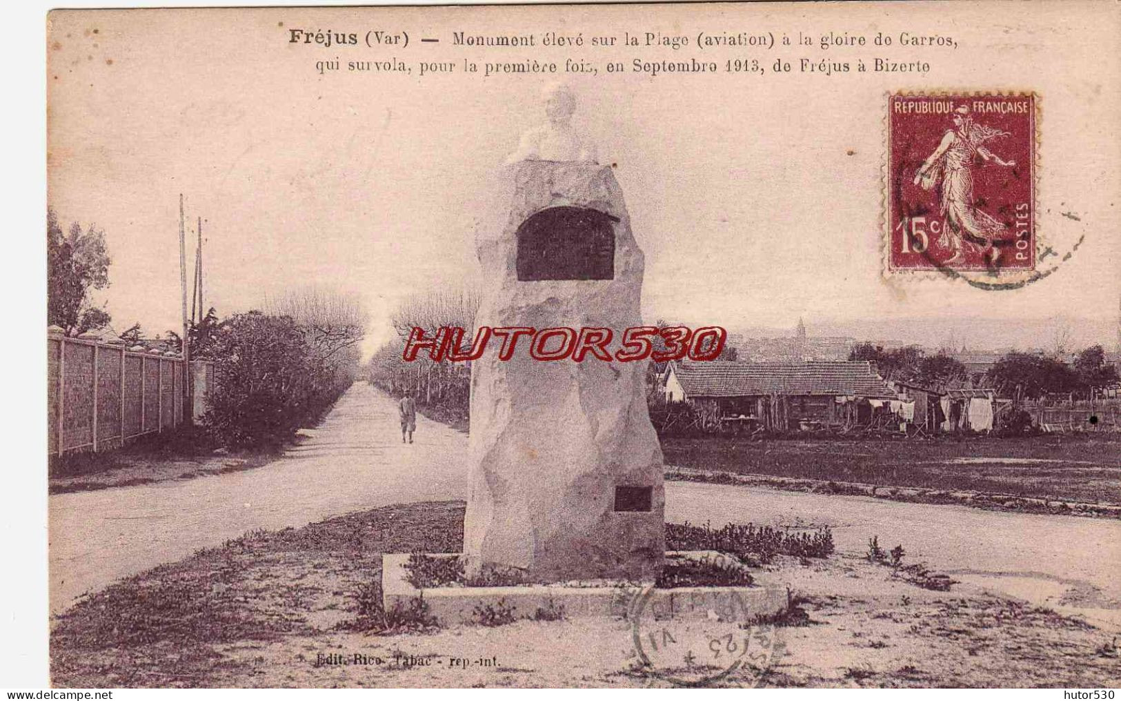 CPA FREJUS - VAR - MONUMENT ELEVE A LA GLOIRE DE GARROS - Frejus