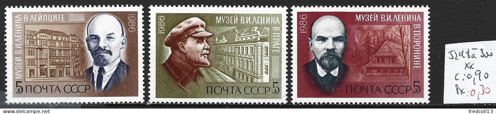 RUSSIE 5298 à 300 ** Côte 0.90 € - Neufs