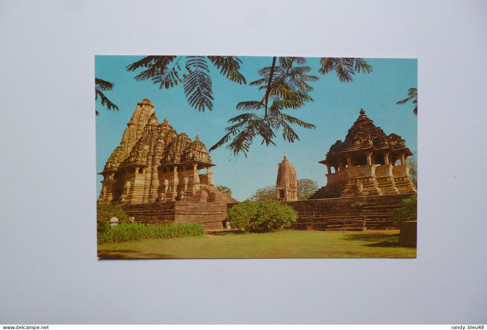 VISHHWA NATH & NANDI  -  Temple Khajjuraho     -  INDIA  -  INDE - Inde