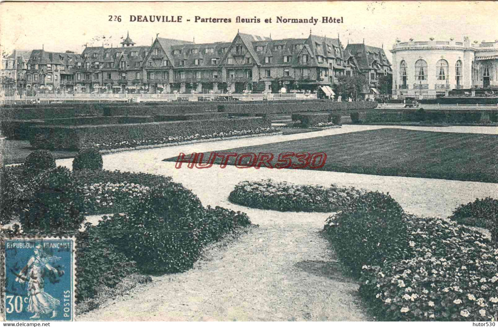 CPA DEAUVILLE - PARTERRES FLEURIS ET NORMANDY HOTEL - Deauville