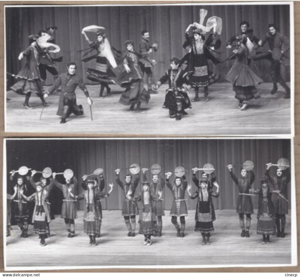 2 PHOTOGRAPHIE PRESSE 66 PERPIGNAN - Danses Au Palais Des Congrès - TB PLAN DANSEURS DANSE Année ? - Perpignan