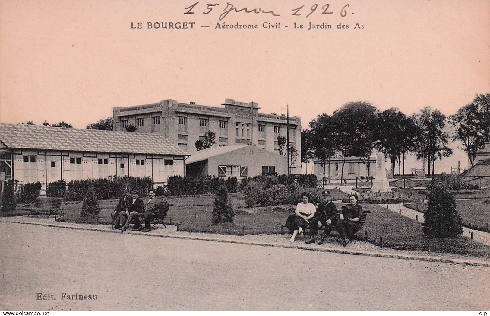 Le Bourget - Aerodrome Civil - Le Jardin Des As  -  CPA °J - Le Bourget