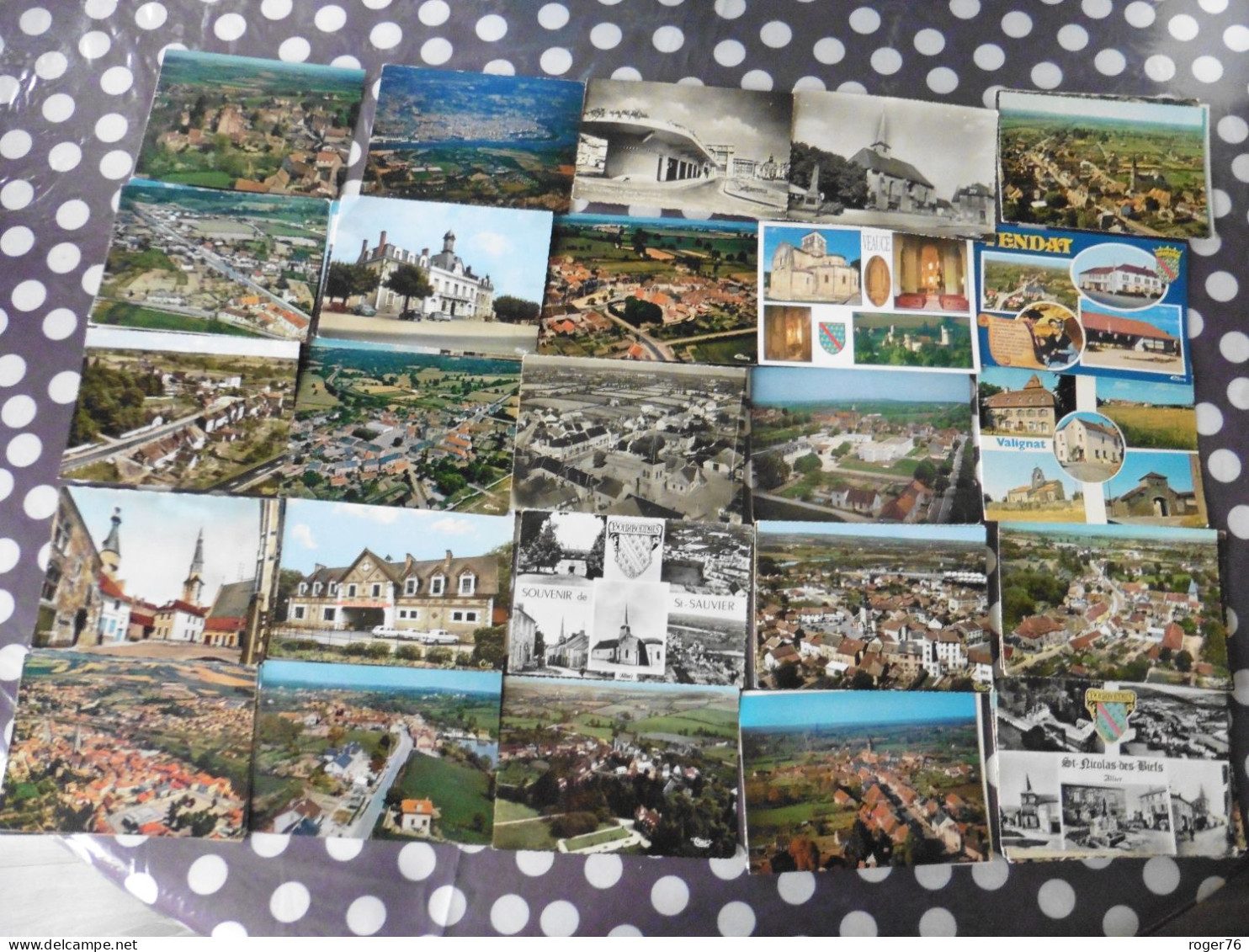 LOT  DE  467 CARTES POSTALES CPM CPSM   DE   L ALLIER