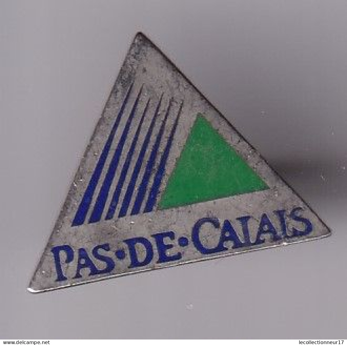 Pin's Pas De Calais Réf 8654 - Cities