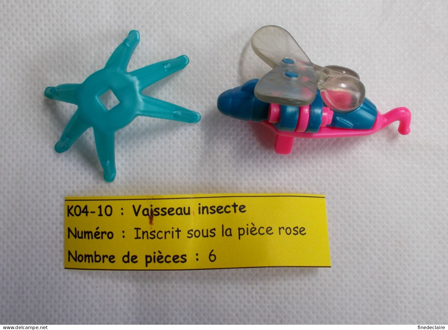 Kinder - Vaisseau Insecte Bleu Foncé Et Rose - K04 10 - Sans BPZ - Steckfiguren