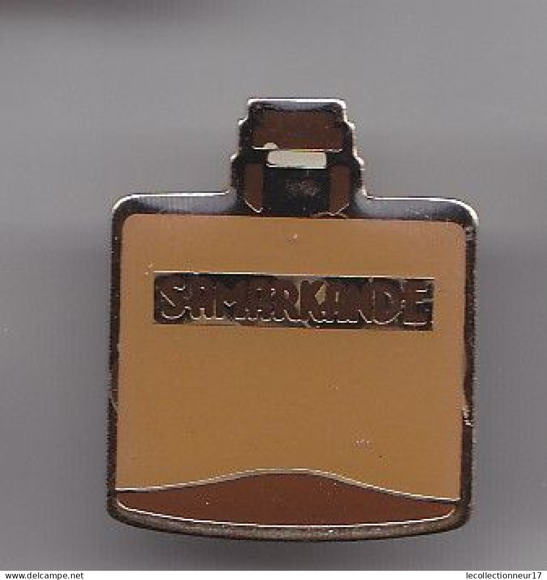 Pin's Flacon De Parfum Samarkande Réf 5124 - Perfume