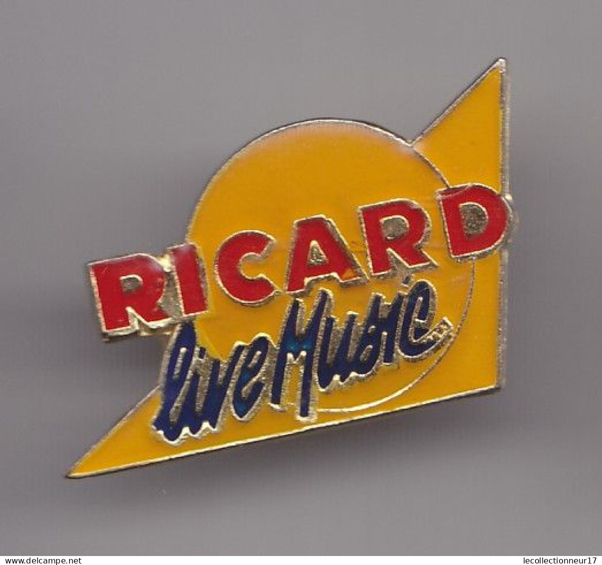 Pin's Ricard Live Music Réf 7236 - Beverages