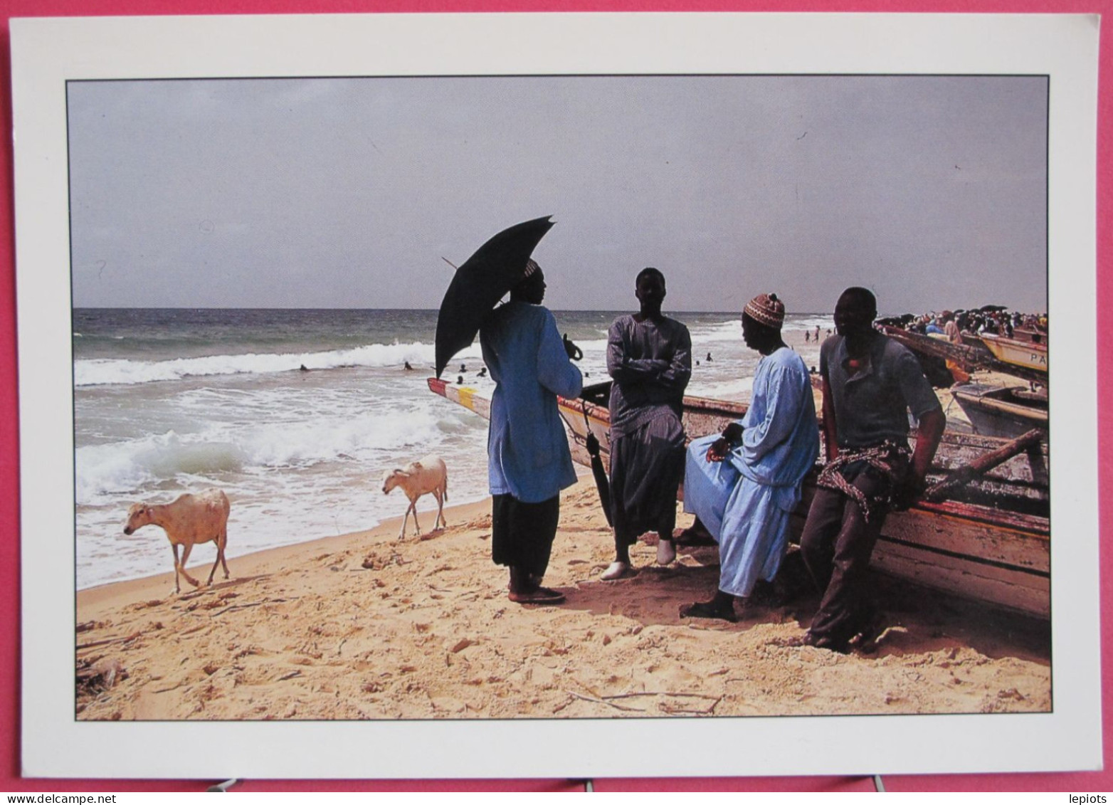 Sénégal - En Attendant Le Retour Des Pêcheurs - Sénégal