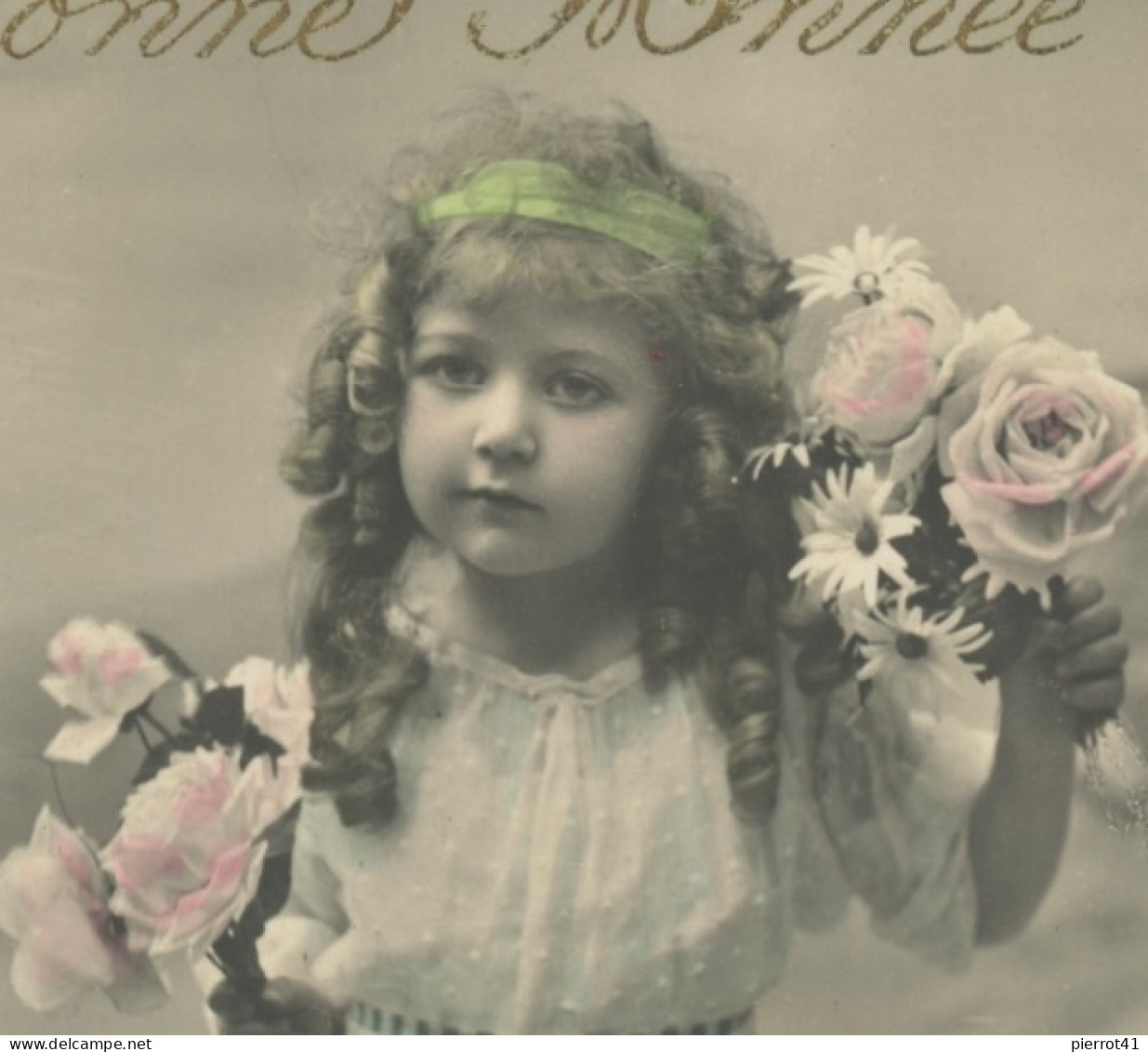 ENFANTS - LITTLE GIRL - MAEDCHEN - Jolie Carte Fantaisie Portrait Fillette Et Fleurs "Bonne Année" - Portraits