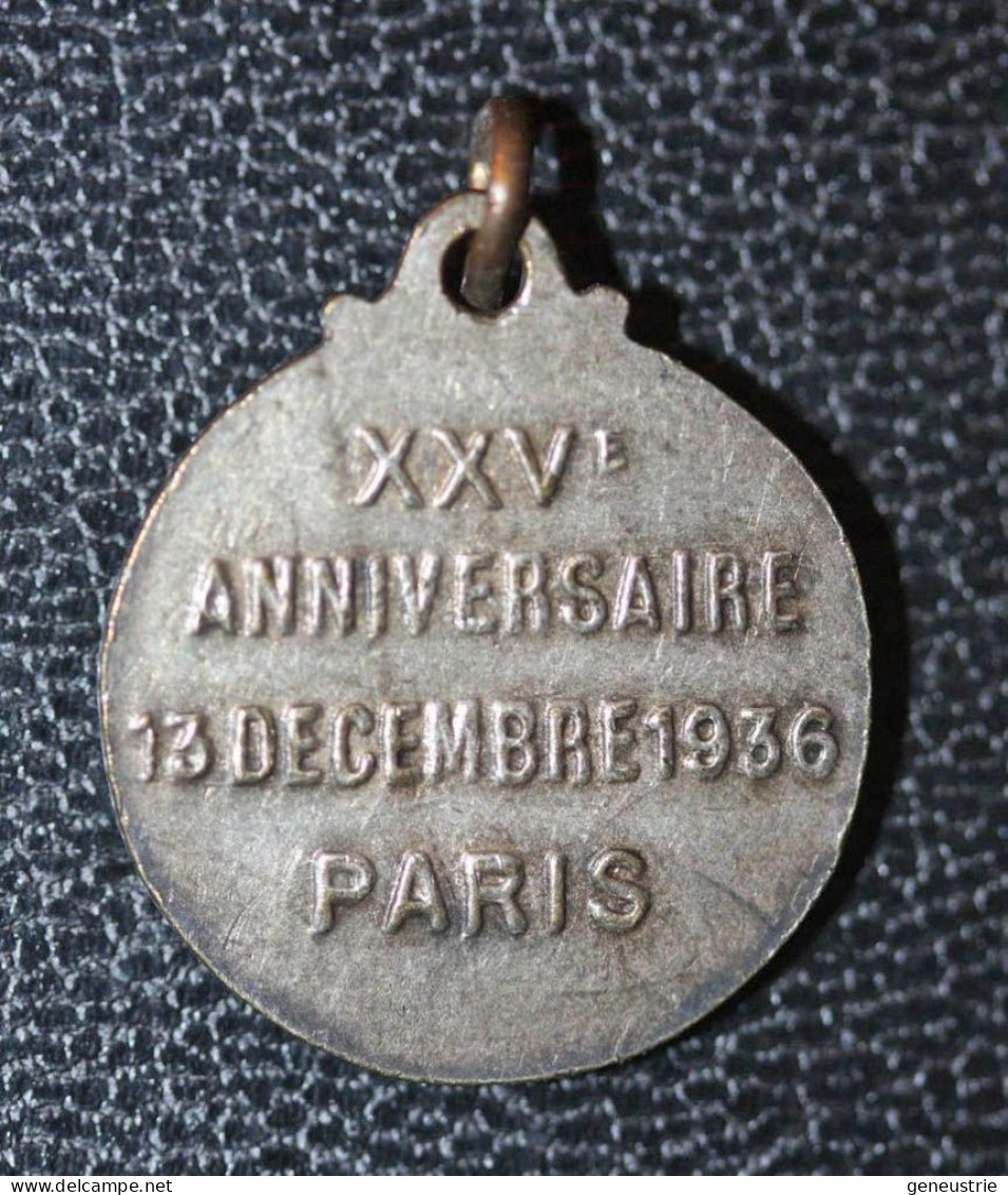 Pendentif Médaille De Scout "Robert Baden-Powell / XXVe Anniversaire 13 Décembre 1936" Scoutisme - Scouts De France - Religion & Esotérisme