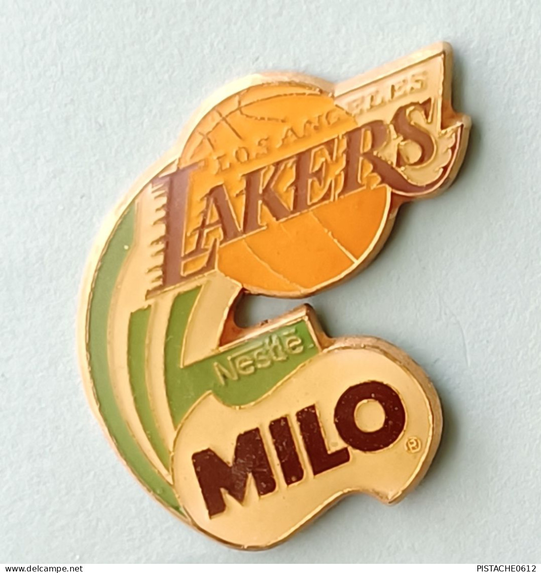 Pin's Basket LAKERS Los Angeles Nestlé Milo - Basketbal