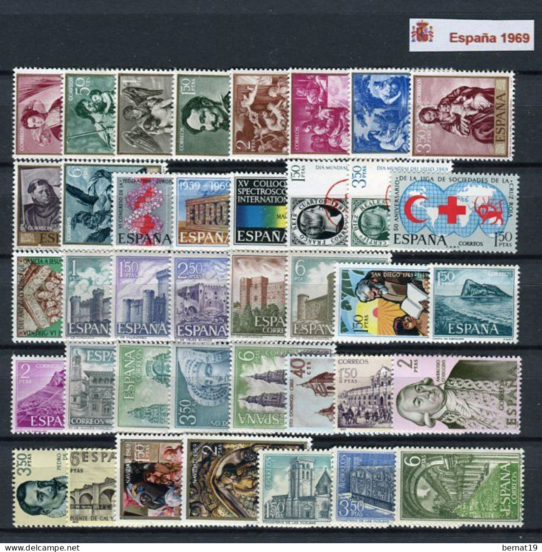 Spain 1965-1969. FIVE complete years ** MNH.