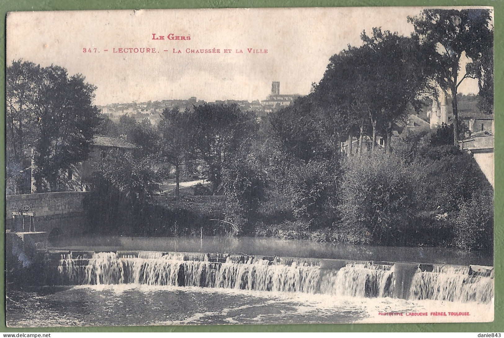 CPA - GERS - LECTOURE - LA CHAUSSÉE ET LA VILLE - - Lectoure