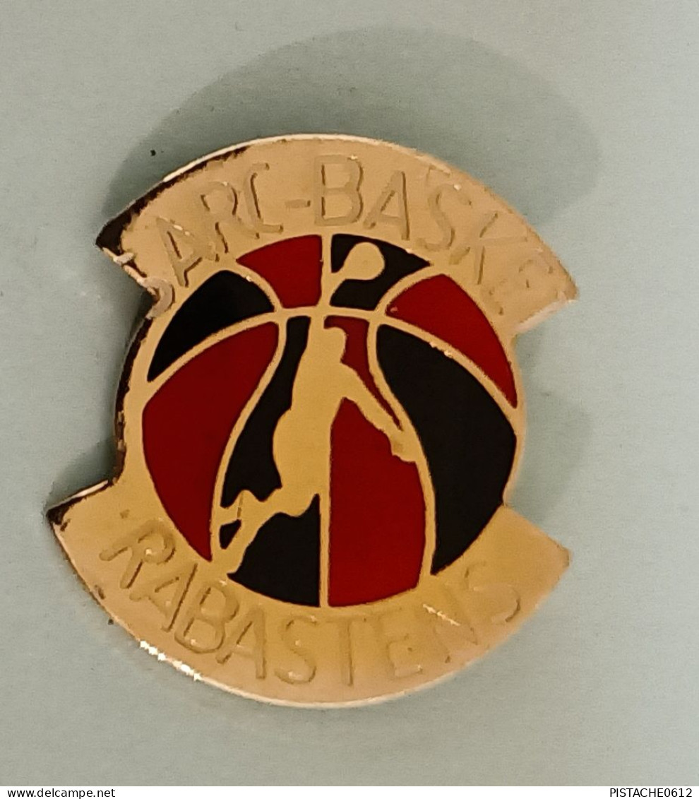 Pin's Basket Rabastens Occitanie - Basketball