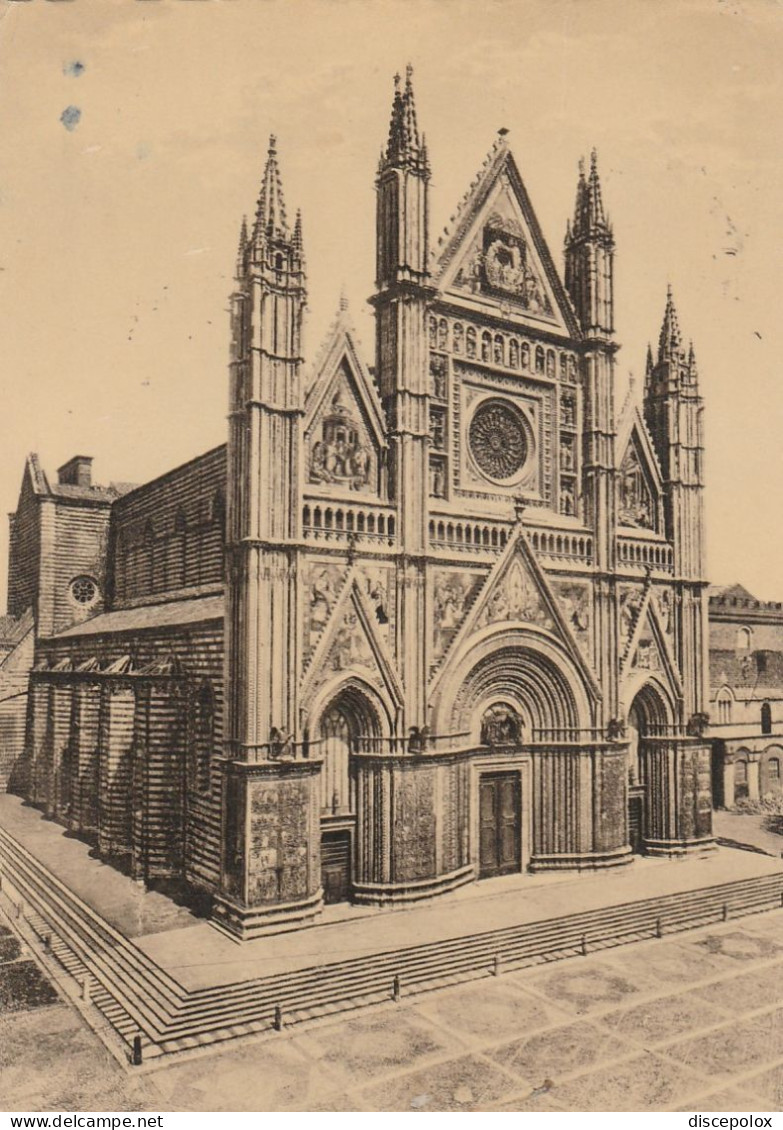 AD206 Orvieto (Terni) - Cattedrale Duomo - La Facciata / Viaggiata 1951 - Autres & Non Classés