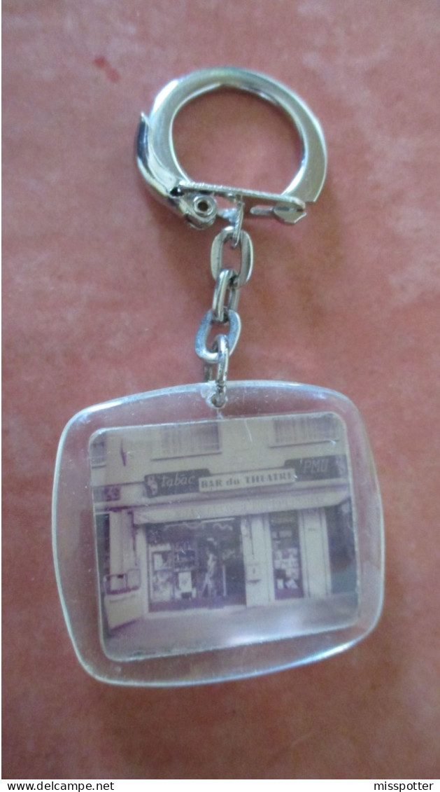Porte Clé Vintage Bar Du Théâtre Amiens - Key-rings