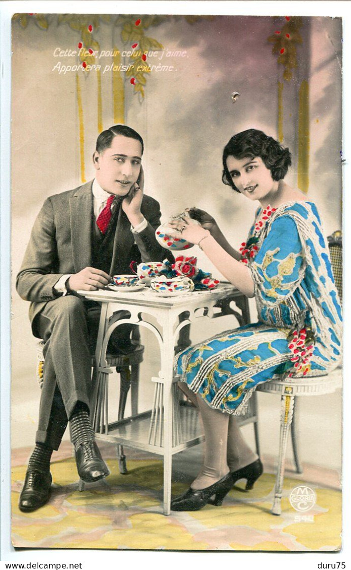CPA Fantaisie Ecrite En 1929 * COUPLE Prenant Le THÉ En Salon - Koppels