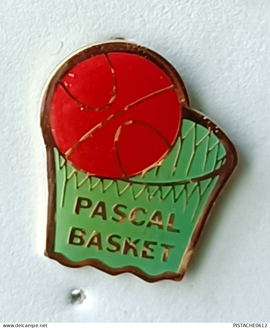 Pin's Pascal Basket - Pallacanestro