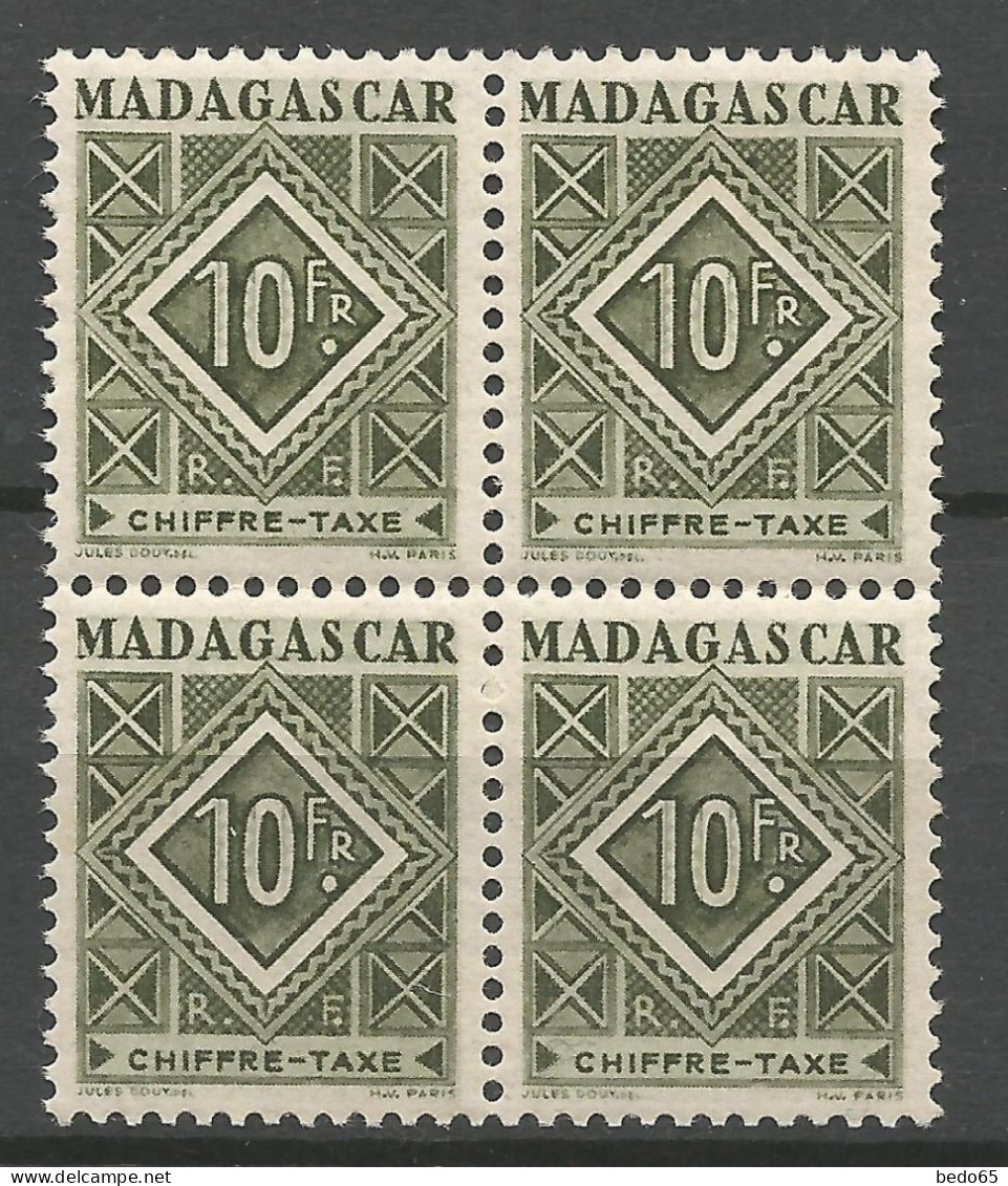 MADAGASCAR TAXE N° 39 Bloc De 4  NEUF** LUXE SANS CHARNIERE NI TRACE / Hingeless  / MNH - Timbres-taxe