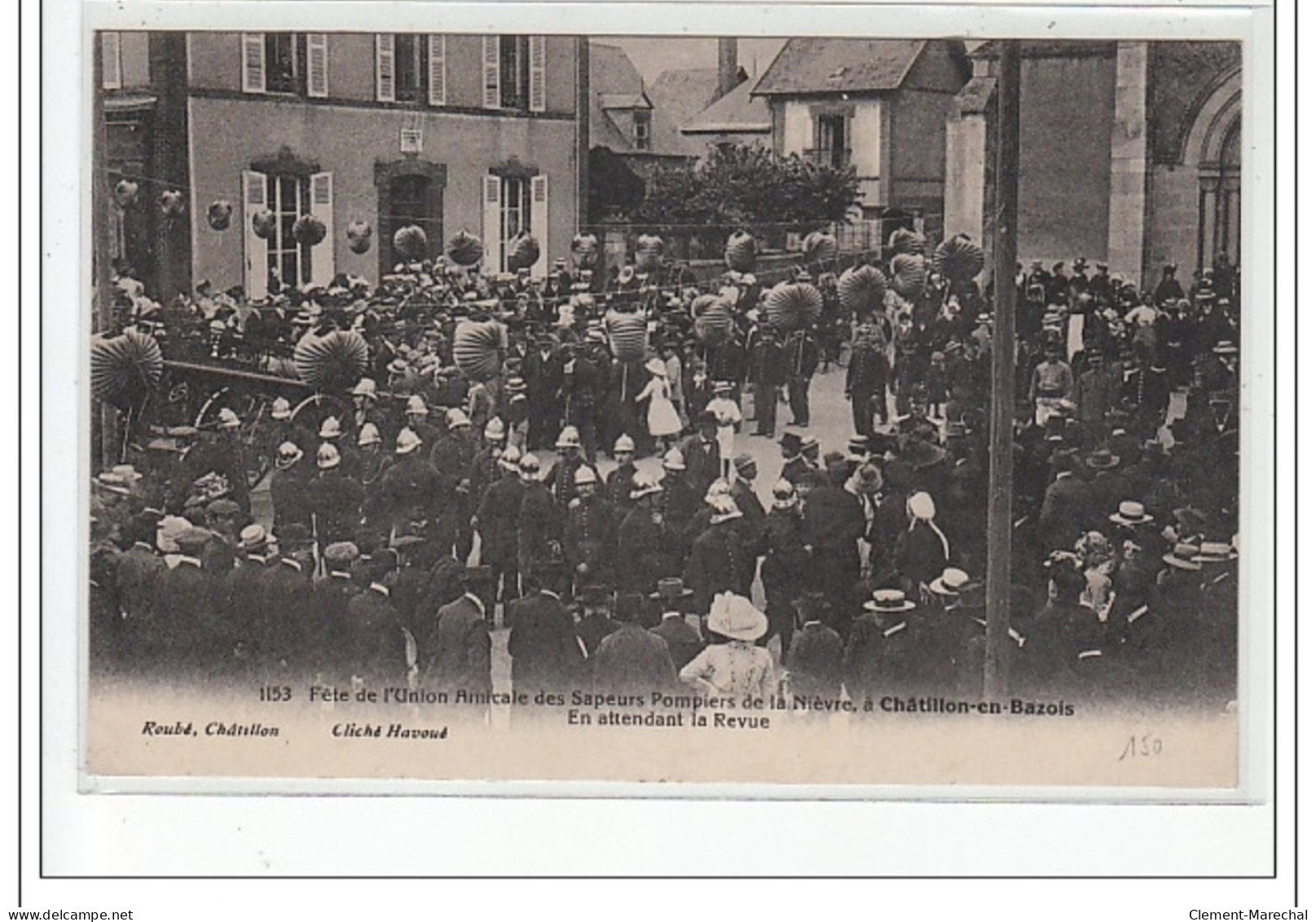 Fête De L'union Amicale Des Sapeurs Pompiers De La Nièvre à CHATILLON EN BAZOIS En Attendant La Revue - Très Bon état - Chatillon En Bazois