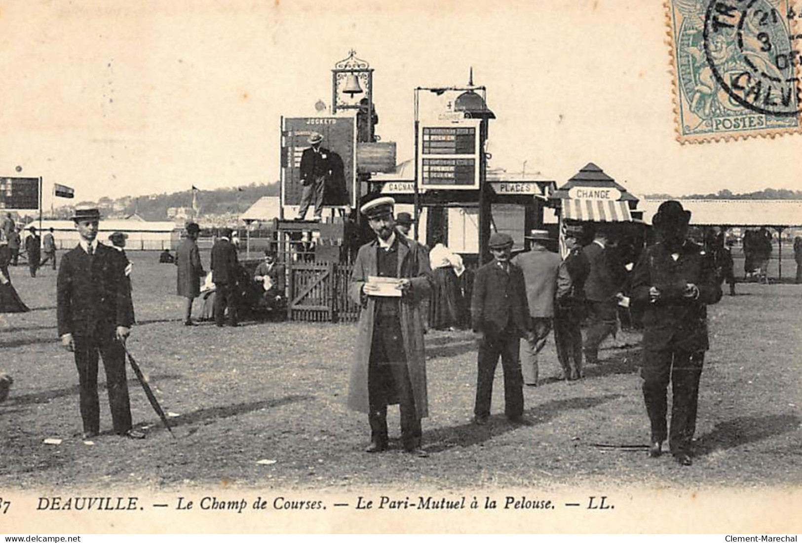 DEAUVILLE : Le Champ De Courses, Le Pari-mutuel à La Pelouse - Tres Bon Etat - Deauville