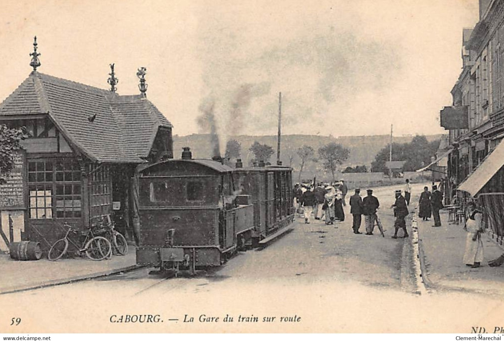 CABOURG : La Gare Du Train Sur Route - Tres Bon Etat - Cabourg
