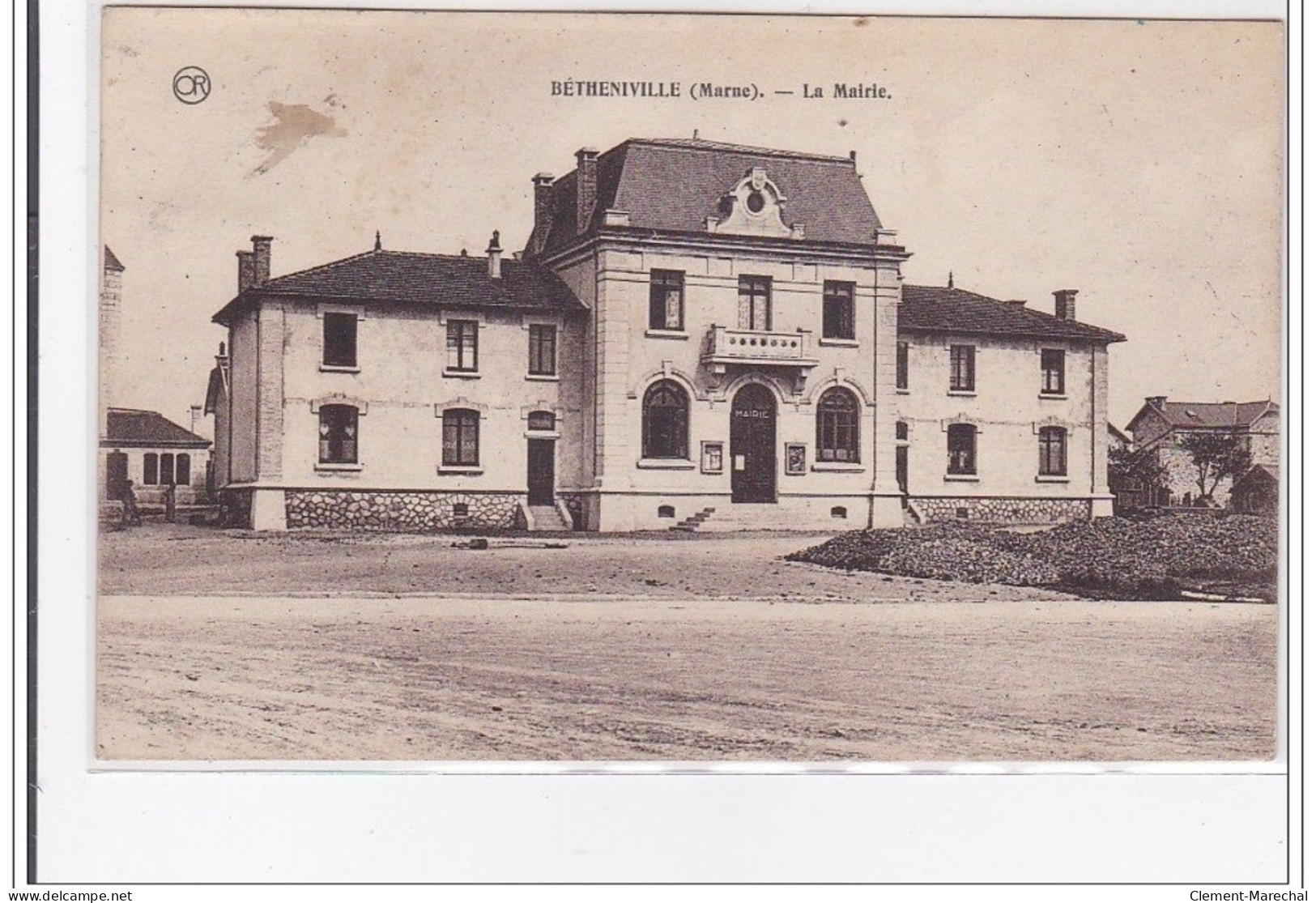 BETHENIVILLE : La Mairie - Tres Bon Etat - Bétheniville