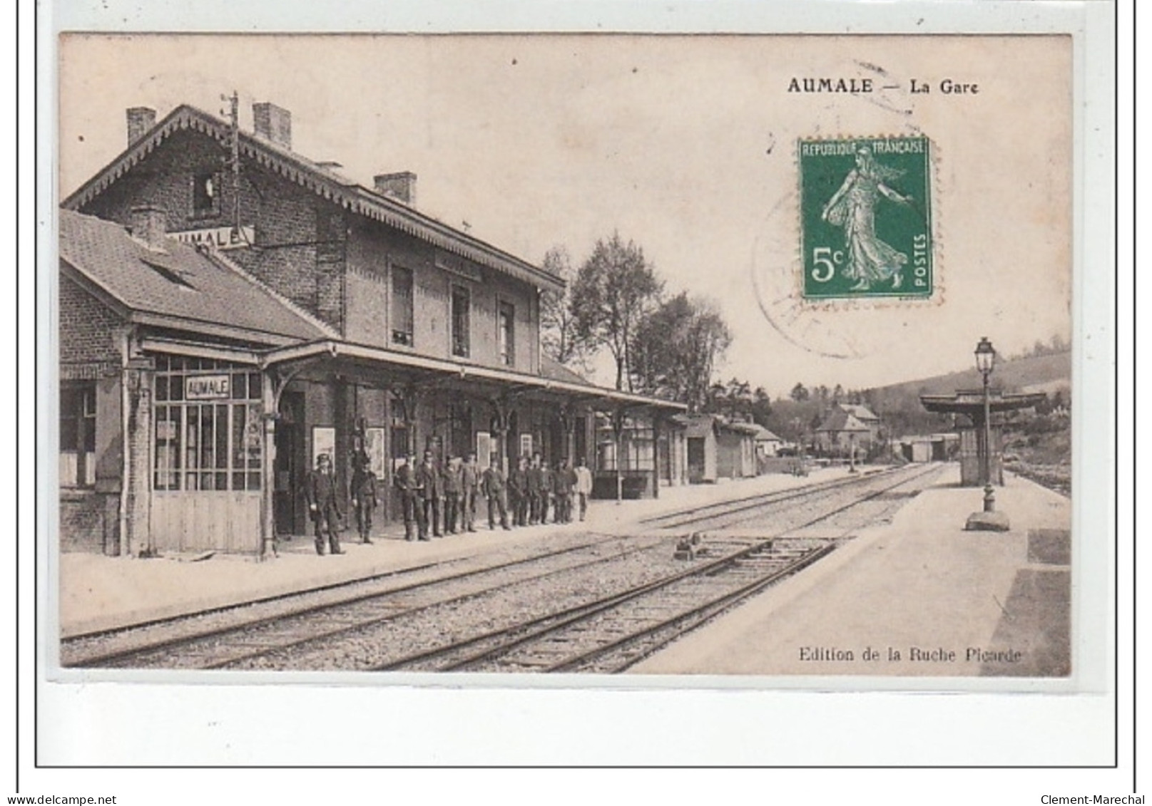 AUMALE - La Gare - état - Aumale