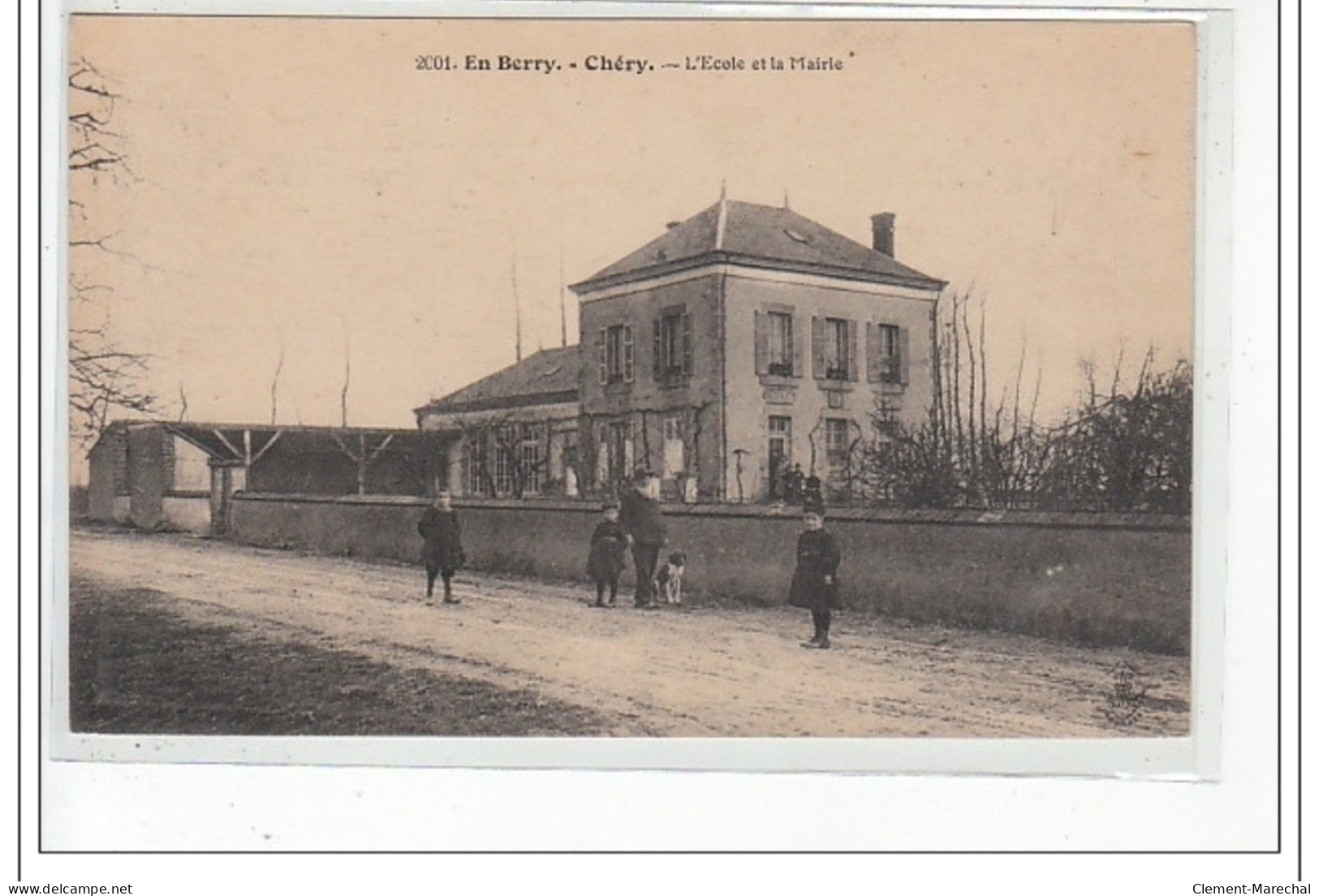 EN BERRY - CHERY - L'Ecole Et La Mairie - état - Autres & Non Classés