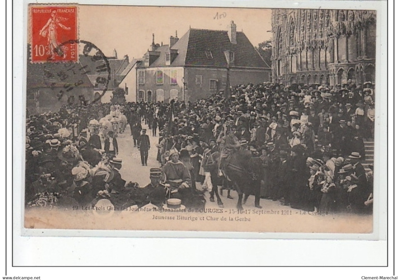 BOURGES - Les 3 Grandes Journées Régionalistes Septembre 1911 - Le Cortège De La Jeunesse Biturige  - Très Bon état - Bourges