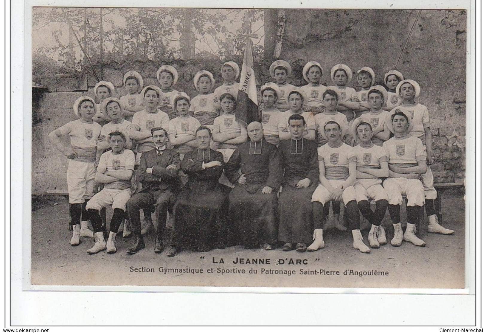 """"La Jeanne D'Arc"""" - Section Gymnastique Et Sportive Du Patronage Saint Pierre D'ANGOULEME - Très Bon état - Angouleme